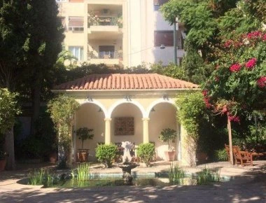 Η βρετανική πρεσβευτική κατοικία άνοιξε τις πύλες της στο κοινό